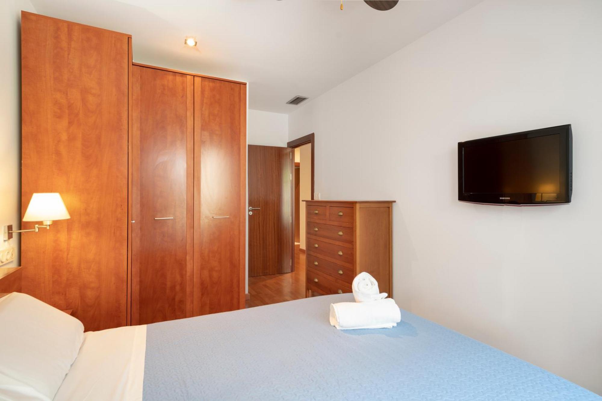 Апартаменты Enjoygranada Lujo Piscina Y Parking Экстерьер фото
