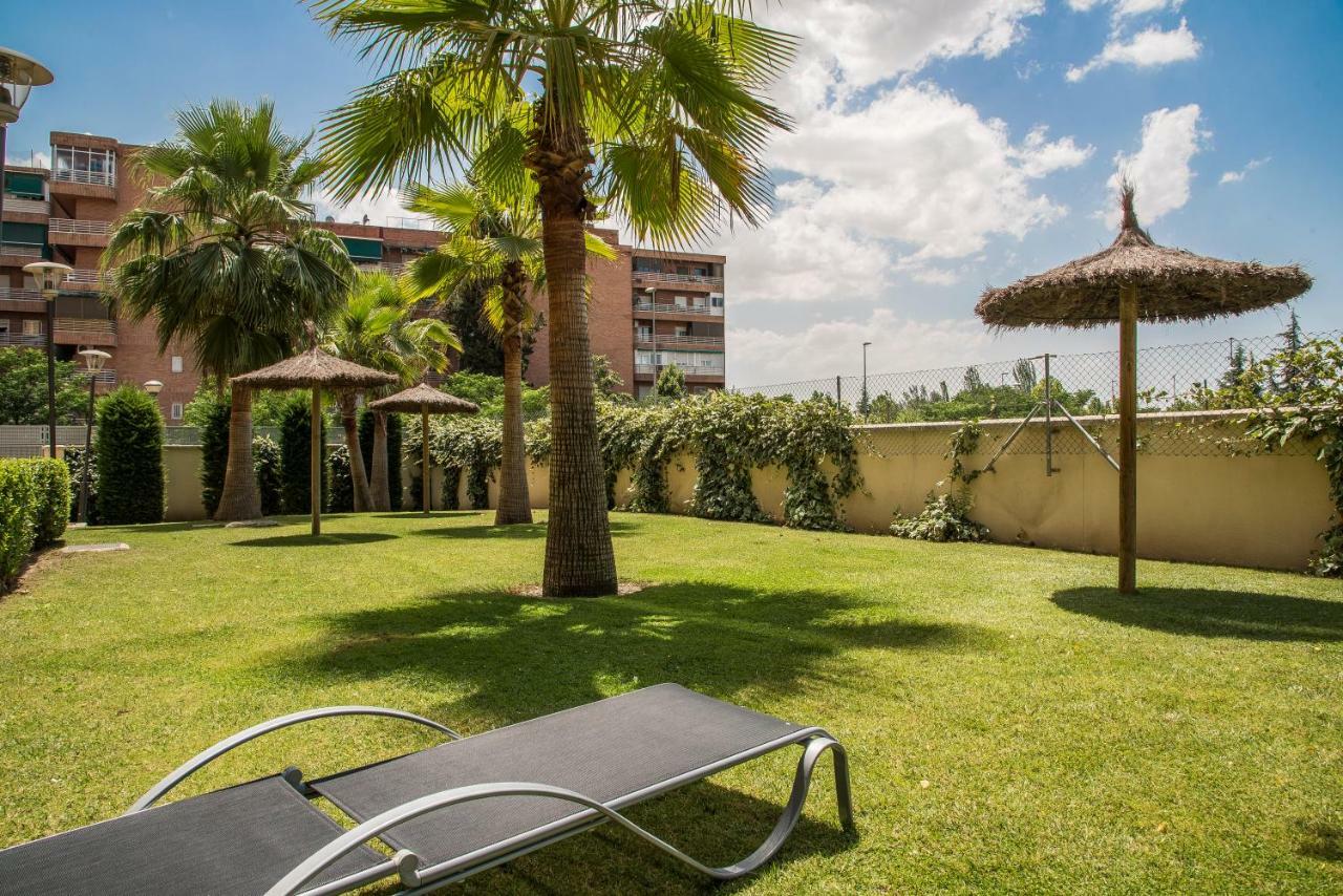 Апартаменты Enjoygranada Lujo Piscina Y Parking Экстерьер фото